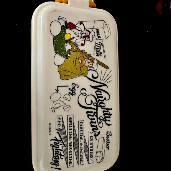 Chip & Dale Bento Box - Picture 6 of 8